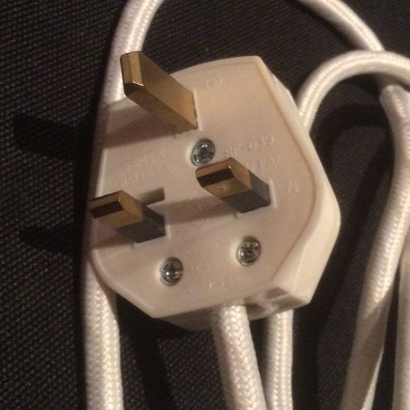 Travel Iron - Picture 6 of 8